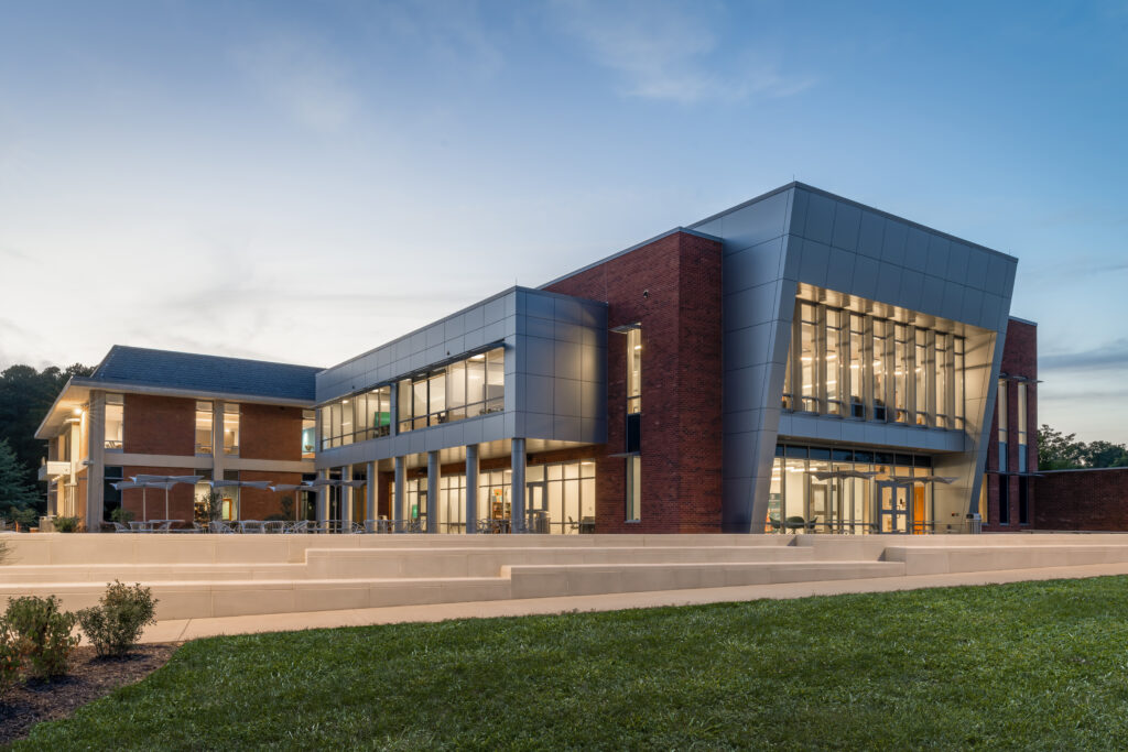 Richard Bland College: Academic Innovation Center